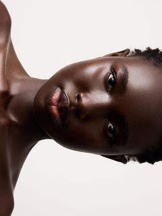 Meet the Photographer: Yve Adore, the art of less is more